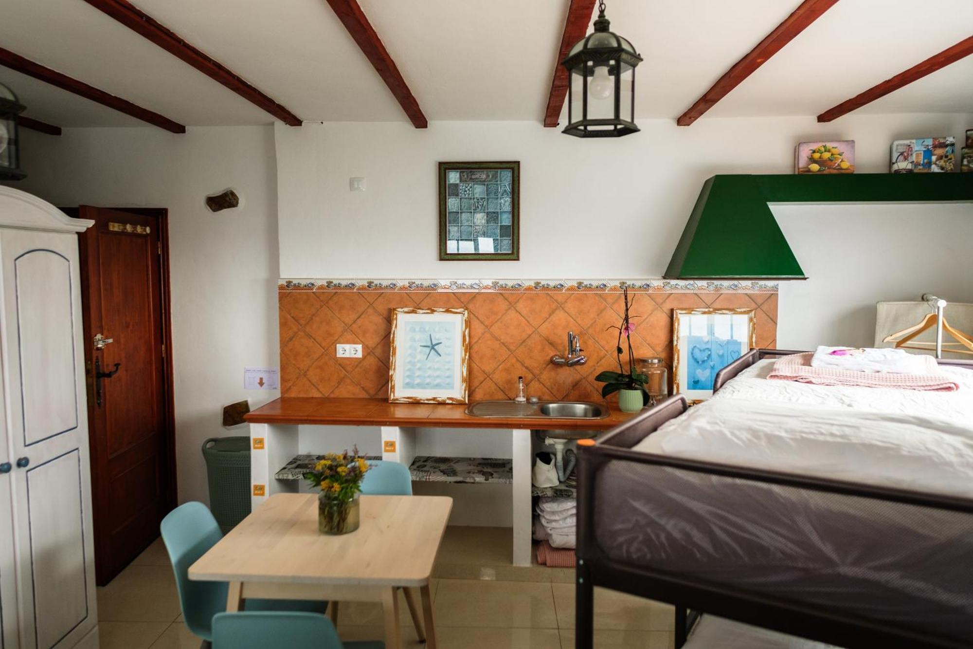 Casanaga Otel Almaciga Dış mekan fotoğraf